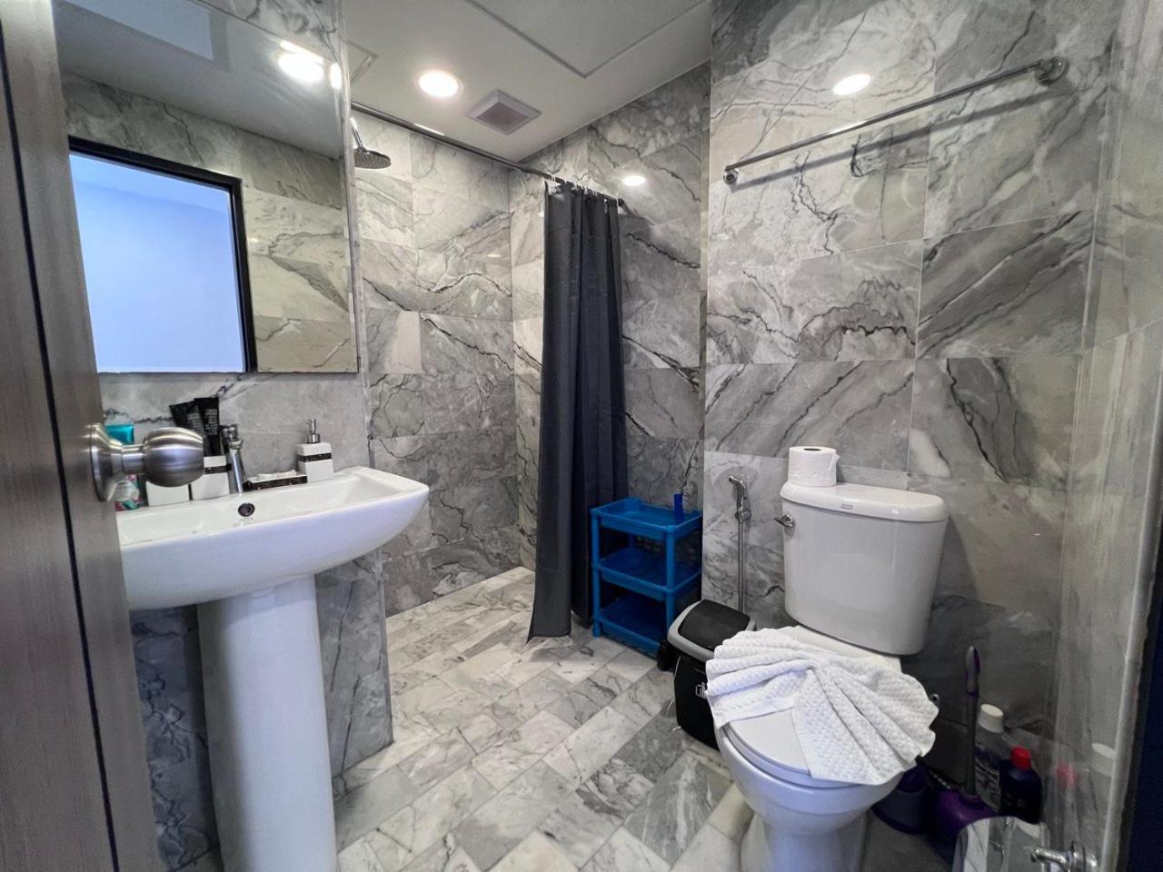 Naiharn Pearl Condo Hotel By Villacarte Nai Harn Room photo